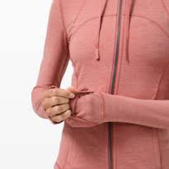 Lululemon Nulu Define Hoodie - Picture 4 of 9